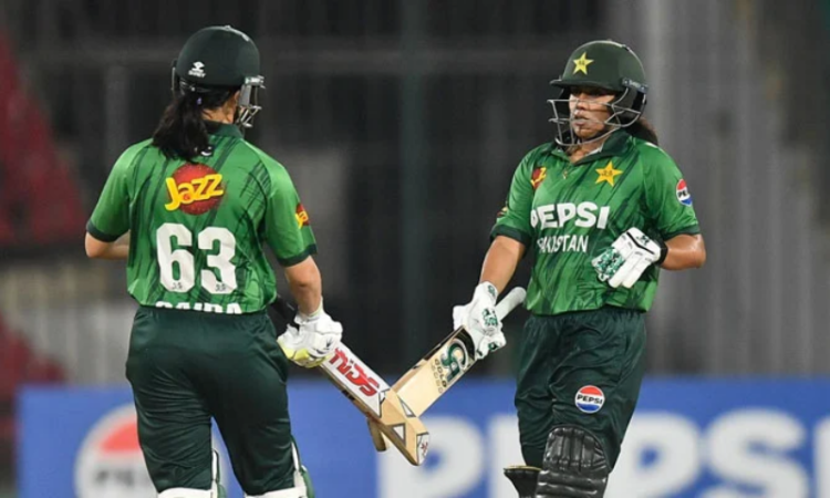 Ayesha Zafar’s unbeaten century powers Pakistan to 237/5 against Zimbabwe