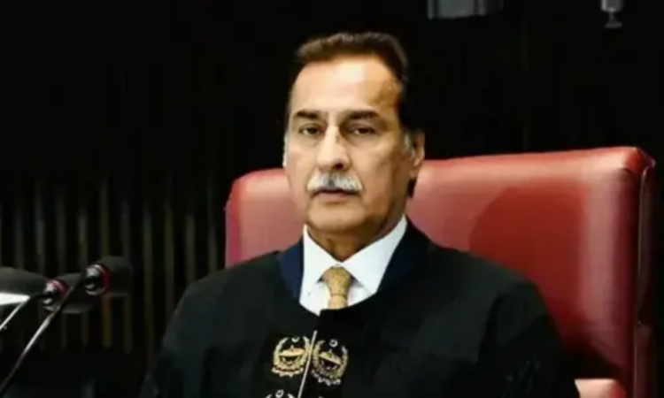 Ayaz Sadiq condoles death of veteran journalist Maqbool Elahi Malik