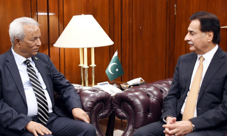 Nehal Hashmi calls on Speaker National Assembly