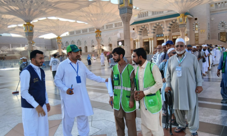 Over 119,000 Pakistani pilgrims complete Riaz-ul-Jannah visits through flawless digital facilitation