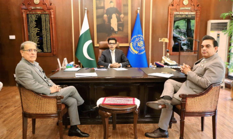 CDA chairman assures full support to business community, promises action on key ICCI demands