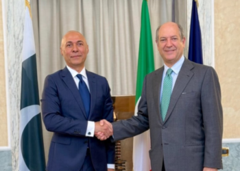 Pakistan, Italy sign visa waiver agreement for diplomatic passport holders
