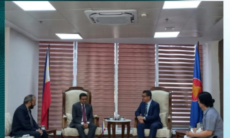 Philippine Ambassador receives ADB Pakistan delegation, discusses development cooperation