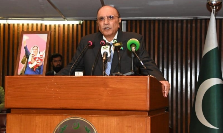 President Zardari condemns Bannu IED attack