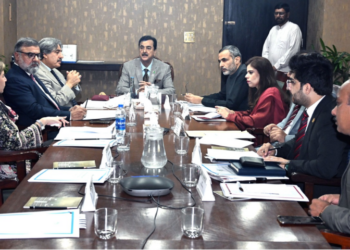 Chairman Senate prioritises employee welfare, pushes digital transformation through Senate mobile app