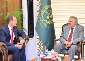 UK praises Pakistan’s role in US-Iran peace deal, announces £8 million to curb illegal migration