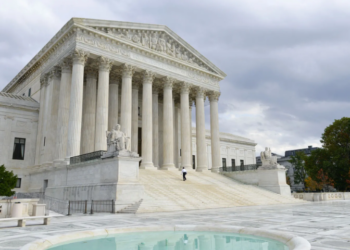 US Supreme Court delivers landmark ruling upholding birthright citizenship