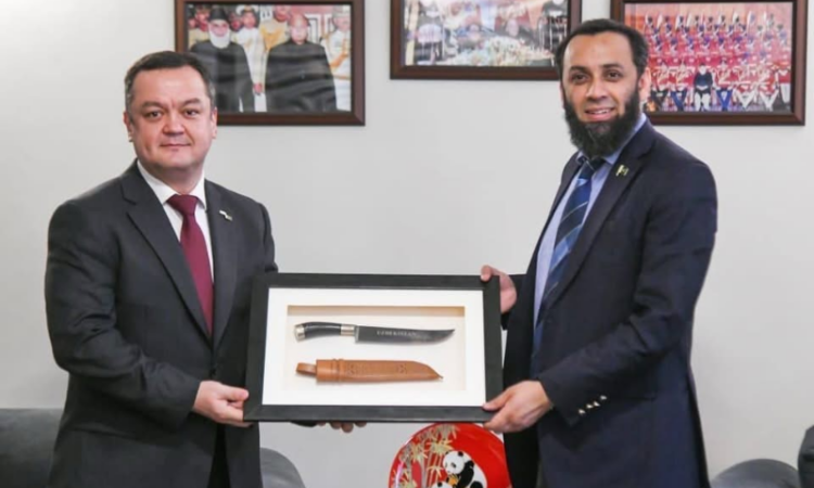 Uzbekistan Ambassador meets Attaullah Tarar
