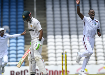 Greaves' five-for gives West Indies 29-run first-innings lead over Pakistan