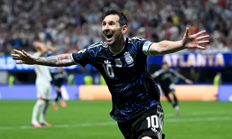 Messi inspires Argentina’s dramatic fightback to beat England 2-1, reach World Cup final