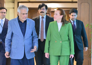 Pakistan backs stronger UN role as Ishaq Dar meets UN chief candidate María Fernanda Espinosa