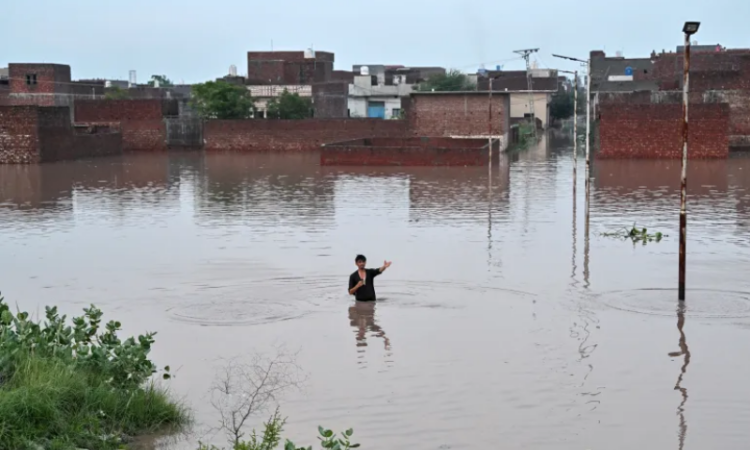 Monsoon death toll in Pakistan rises to 107 as authorities warn of fresh rain spell