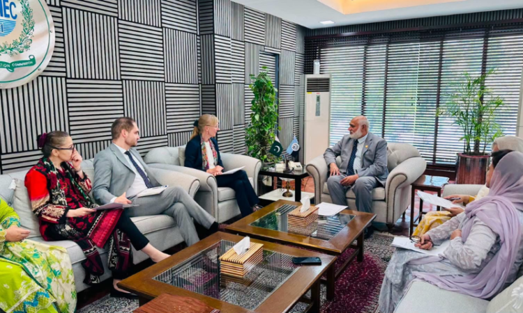 HEC, Germany discuss expanding higher education cooperation