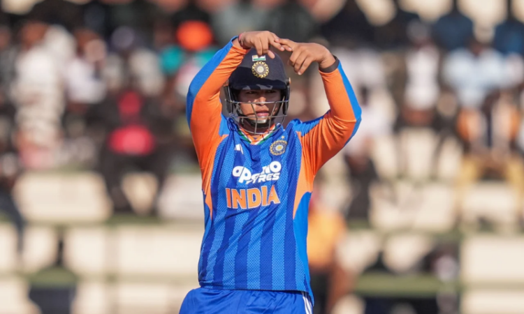 India cruise past Zimbabwe by seven wickets in first T20I