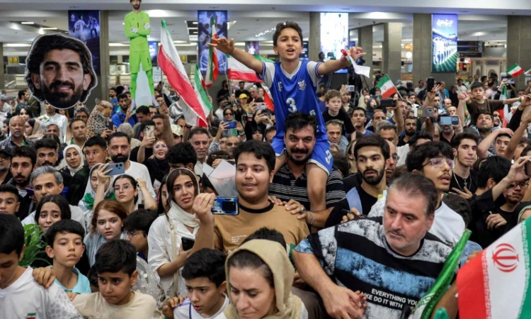 Iran’s World Cup squad receives heroes’ welcome despite group-stage exit