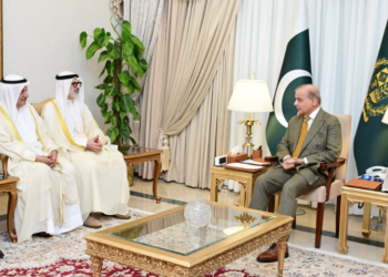 Pakistan, Kuwait reaffirm commitment to strengthen bilateral ties