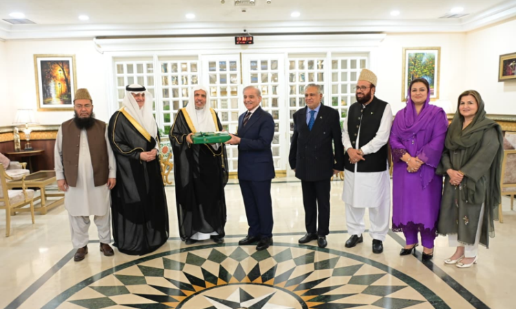 PM Shehbaz meets Muslim World League chief, lauds role in promoting unity and interfaith harmony