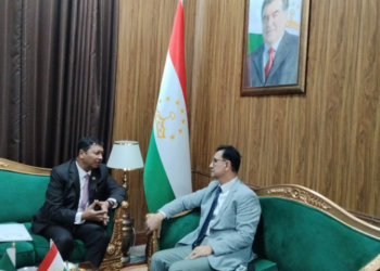 Tajikistan Ambassador meets Coordinator General of COMSTECH