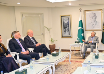 Pakistan, US lawmakers discuss expanding cooperation in trade, investment and regional stability