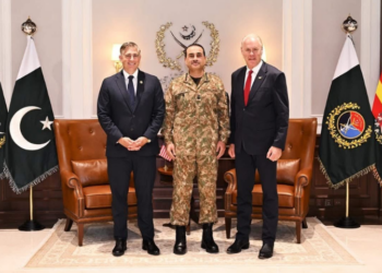 US lawmakers meet Field Marshal Asim Munir, discuss defence cooperation and economic ties