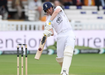 England extend lead to 357 as Abbas strikes again at Lord’s