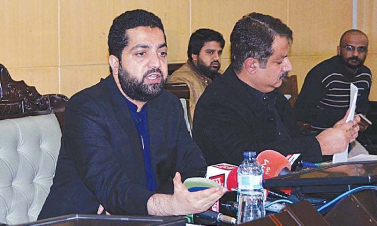 Balochistan home minister survives convoy attack in Mastung, six injured