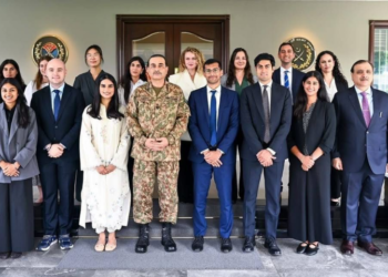 Army chief Asim Munir meets Harvard Business School students, discusses regional security and Pakistan’s potential