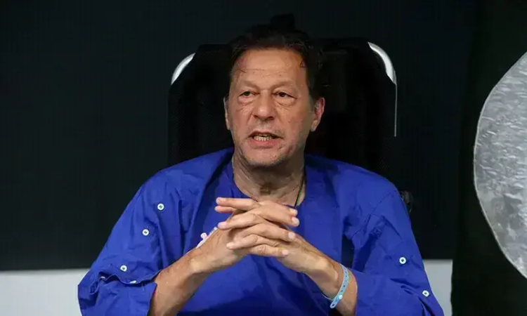 SC admits contempt plea over Imran Khan hospital transfer