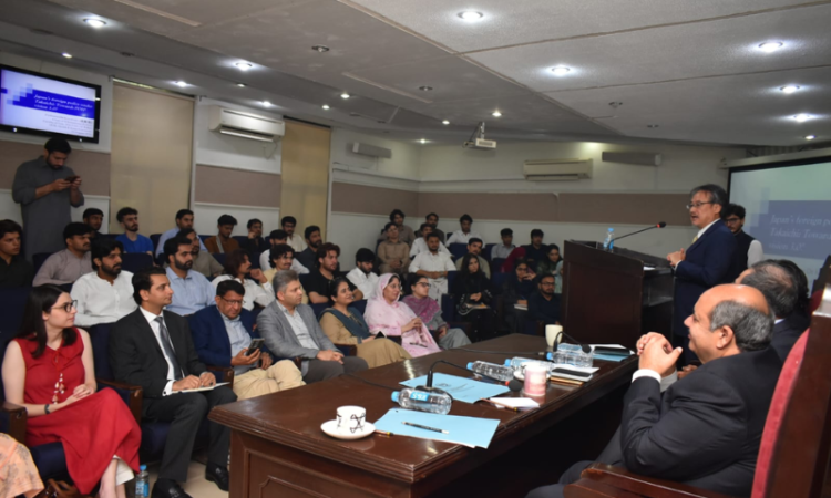 Tokyo University professor delivers lecture on Japan’s Indo-Pacific diplomacy at QAU