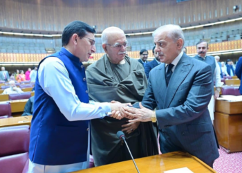 PM Shehbaz invites opposition to meaningful dialogue, says government ready for talks