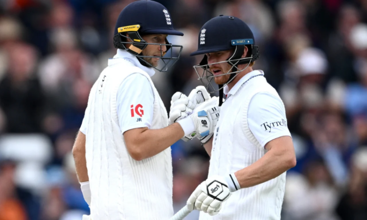 Cox, Root fifties put England in control before Pakistan strike twice at Headingley