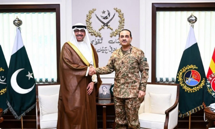 Pakistan, Kuwait reaffirm commitment to stronger defence cooperation