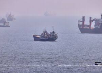 Hormuz talks advance as regional tensions persist; shipping, oil markets remain on edge