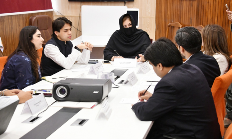 Young parliamentarians forum, SPARC discuss stronger tobacco controls to protect youth