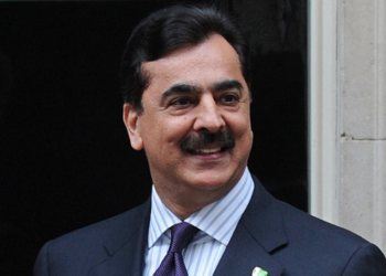 Gilani welcomes Makkah Joint Defence Agreement, hails Pakistan’s leadership