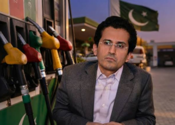 Petrol could hit Rs1,000 per litre if shortage emerges, warns minister