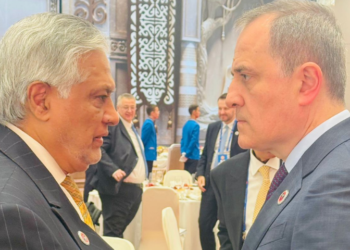 Ishaq Dar, Azerbaijan counterpart reaffirm strong bilateral ties