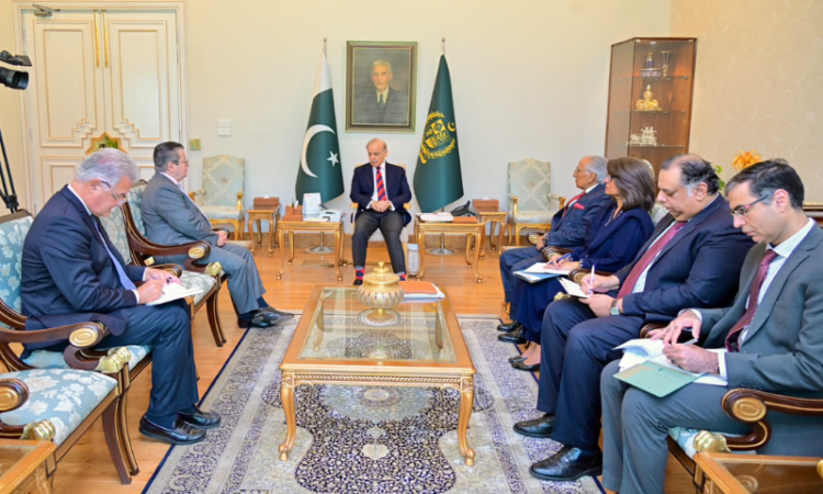 PM appreciates outgoing French envoy’s role in strengthening bilateral ties