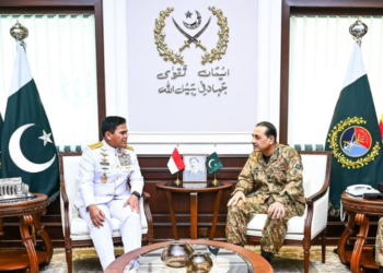 Indonesian Navy chief meets Field Marshal Asim Munir at GHQ