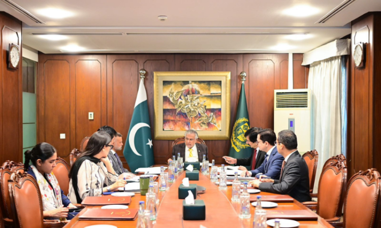 Dar reviews preparations for Pakistan’s upcoming multilateral engagements