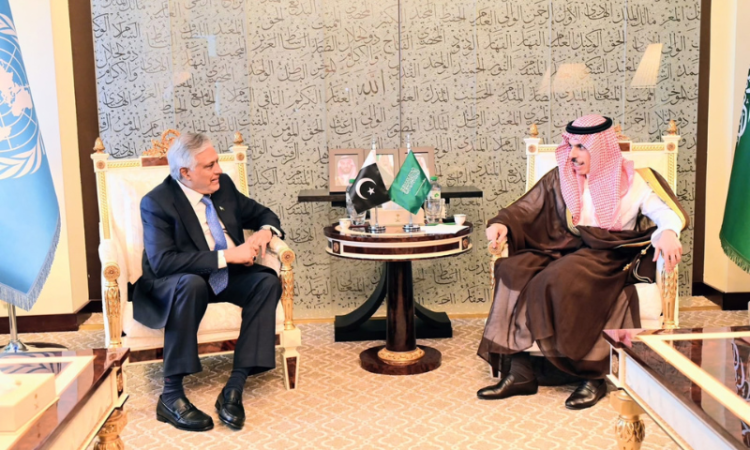 Pakistan, Saudi Arabia reaffirm strategic ties, discuss defence cooperation