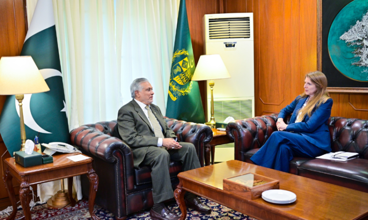 Pakistan, UK discuss bilateral ties, cooperation