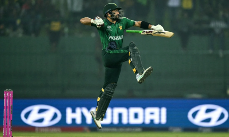 Farhan open to continuing as Pakistan T20 captain beyond Asian Games