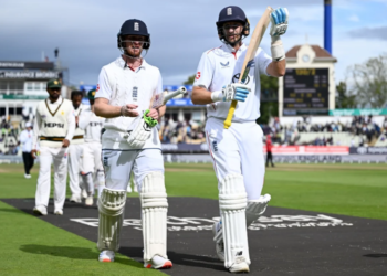 England complete historic whitewash as Pakistan remain bottom of WTC table