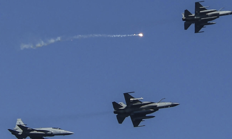 Pakistan conducts airstrikes on militant hideouts in Afghanistan