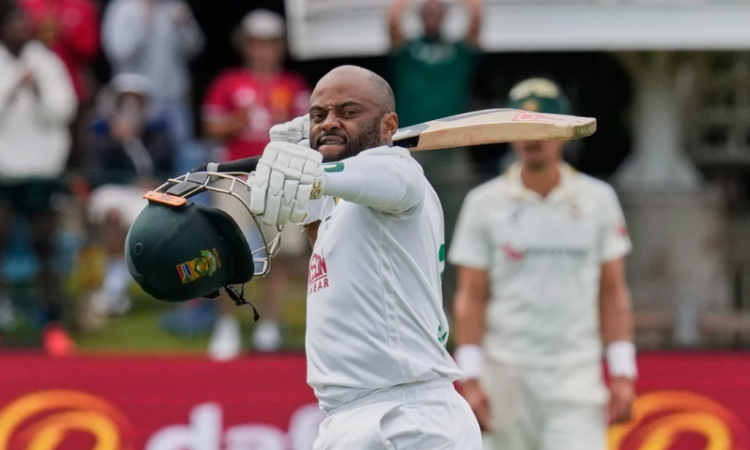 South Africa thrash Australia by an innings to level Test series