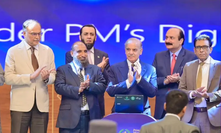 PM announces distribution of 500,000 Chromebooks to students over two years