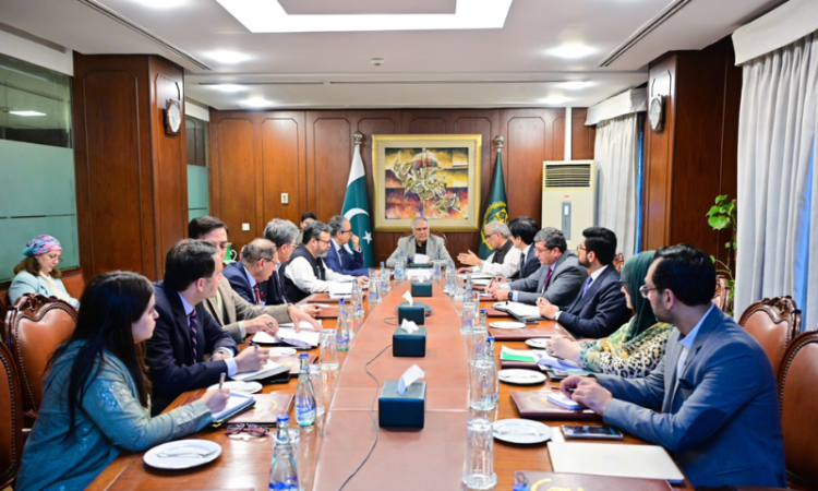 Dar reviews preparations for Pakistan-hosted SCO summit in 2027