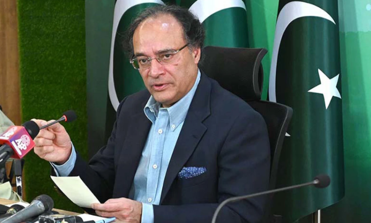 Pakistan targets over 4% growth, privatisation proceeds above $1 billion: Aurangzeb