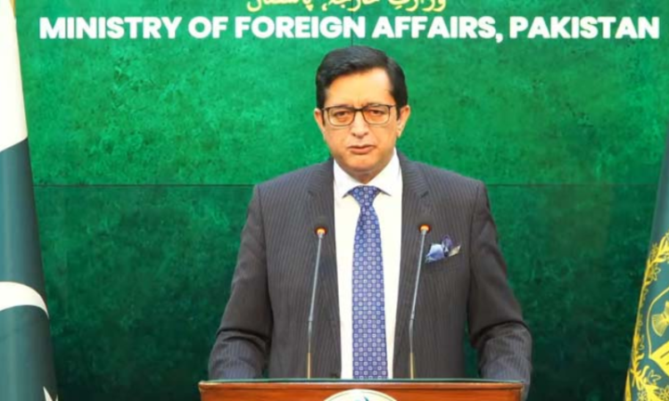Pakistan rejects Rajnath Singh’s remarks, warns against any aggression
